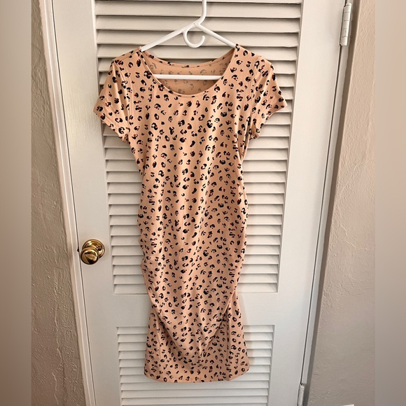 Isabelle Leopard Maternity Dress - Picture 2 of 4